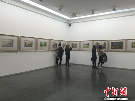 滇台水彩画家作品联展昆明揭幕（图）