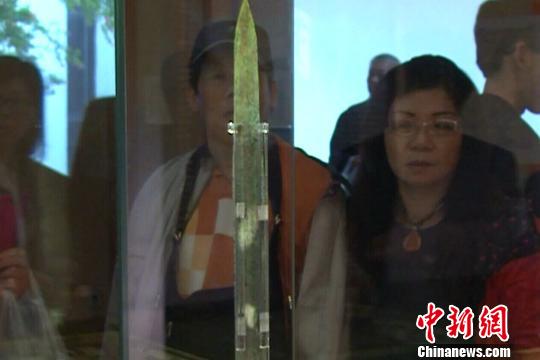 吴王余眜剑“亮剑”苏州75字铭文完好无缺